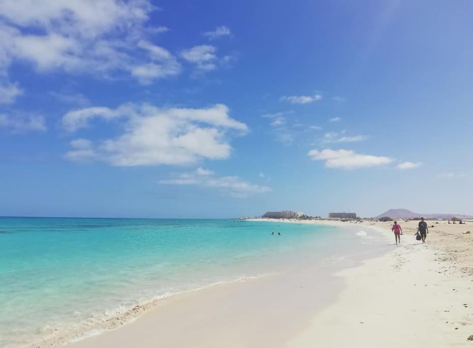 Blue Ocean Corralejo: Sunny Terrace, Pool, Wifi Exterior foto